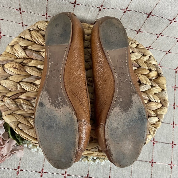 Tory Burch “Cline” Peep Toe Brown Pebble Leather Flats Women's Size 5 M PreLoved - Picture 8 of 8